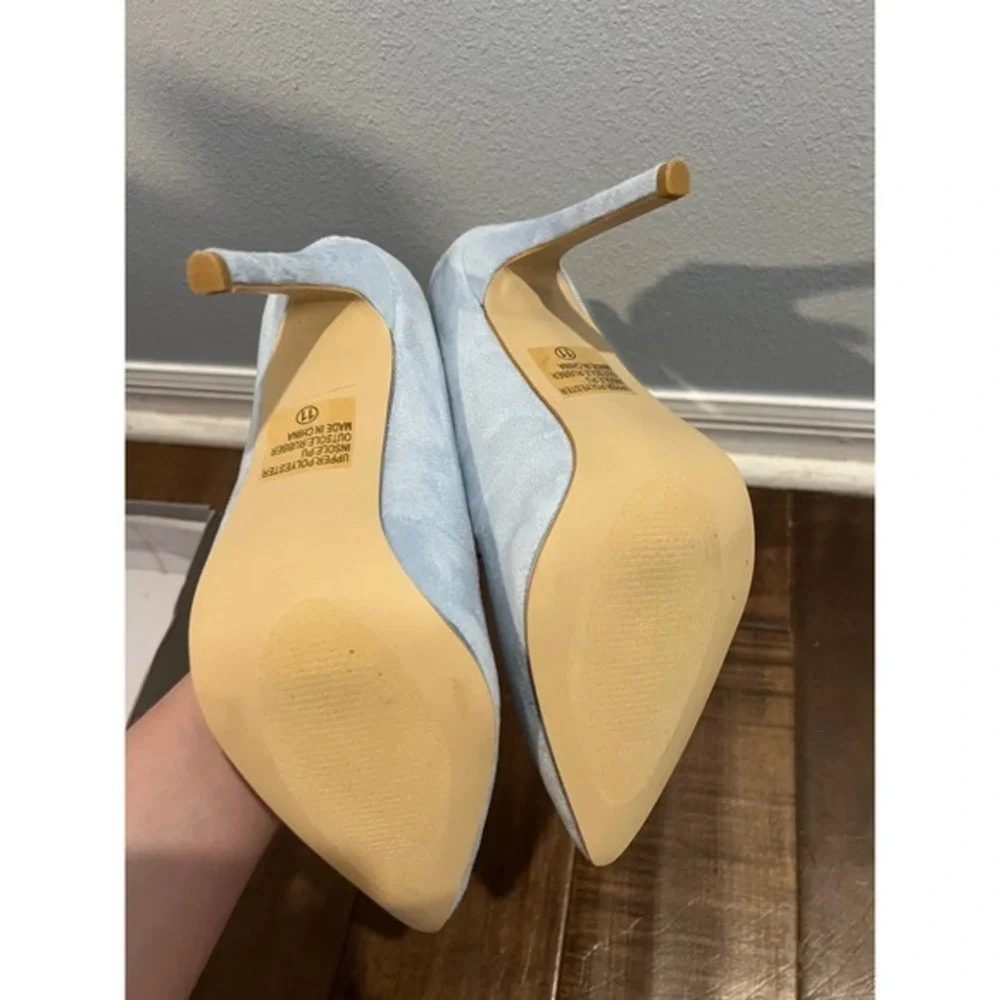 JC CONNLY elegant heels